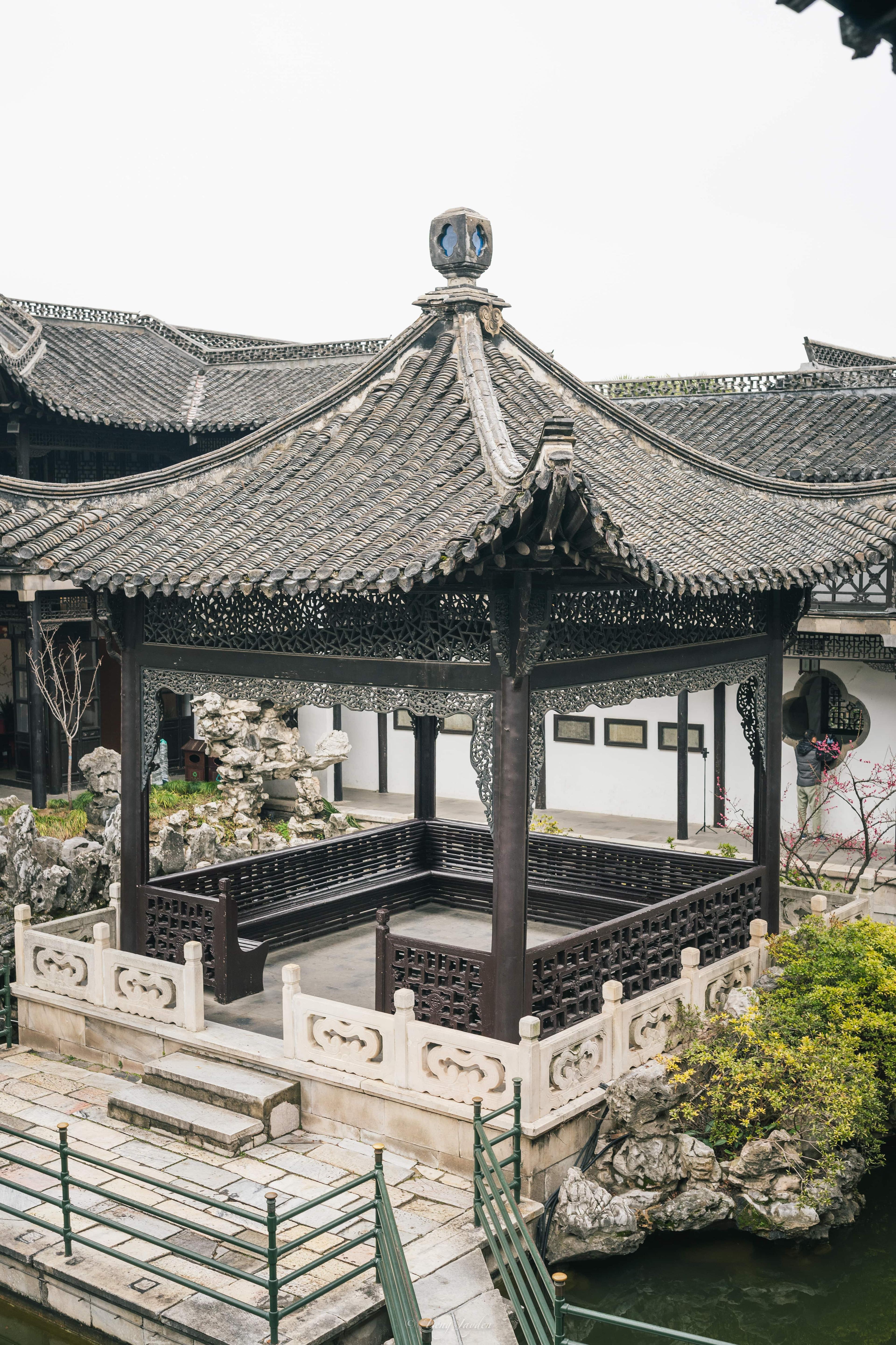 Pavilion in Heyuan Garden