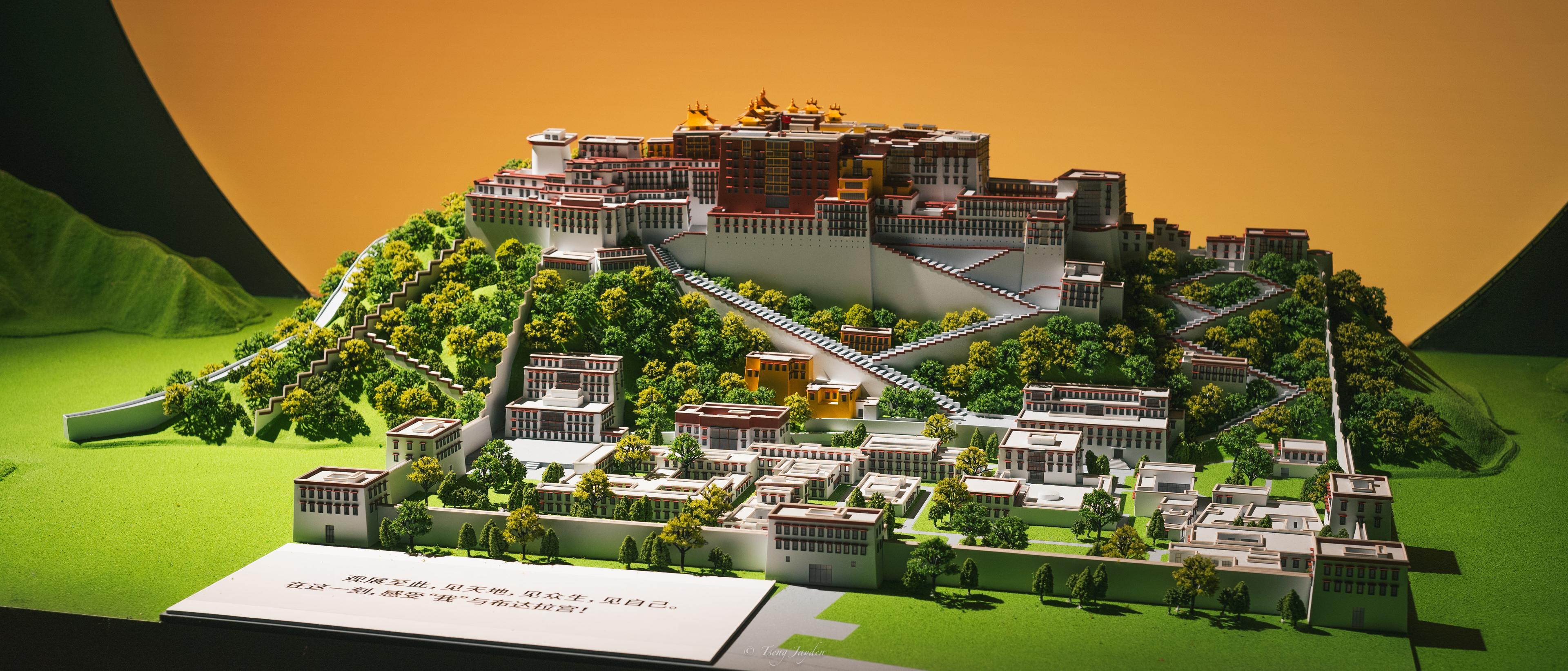 Potala Palace exhibition hall