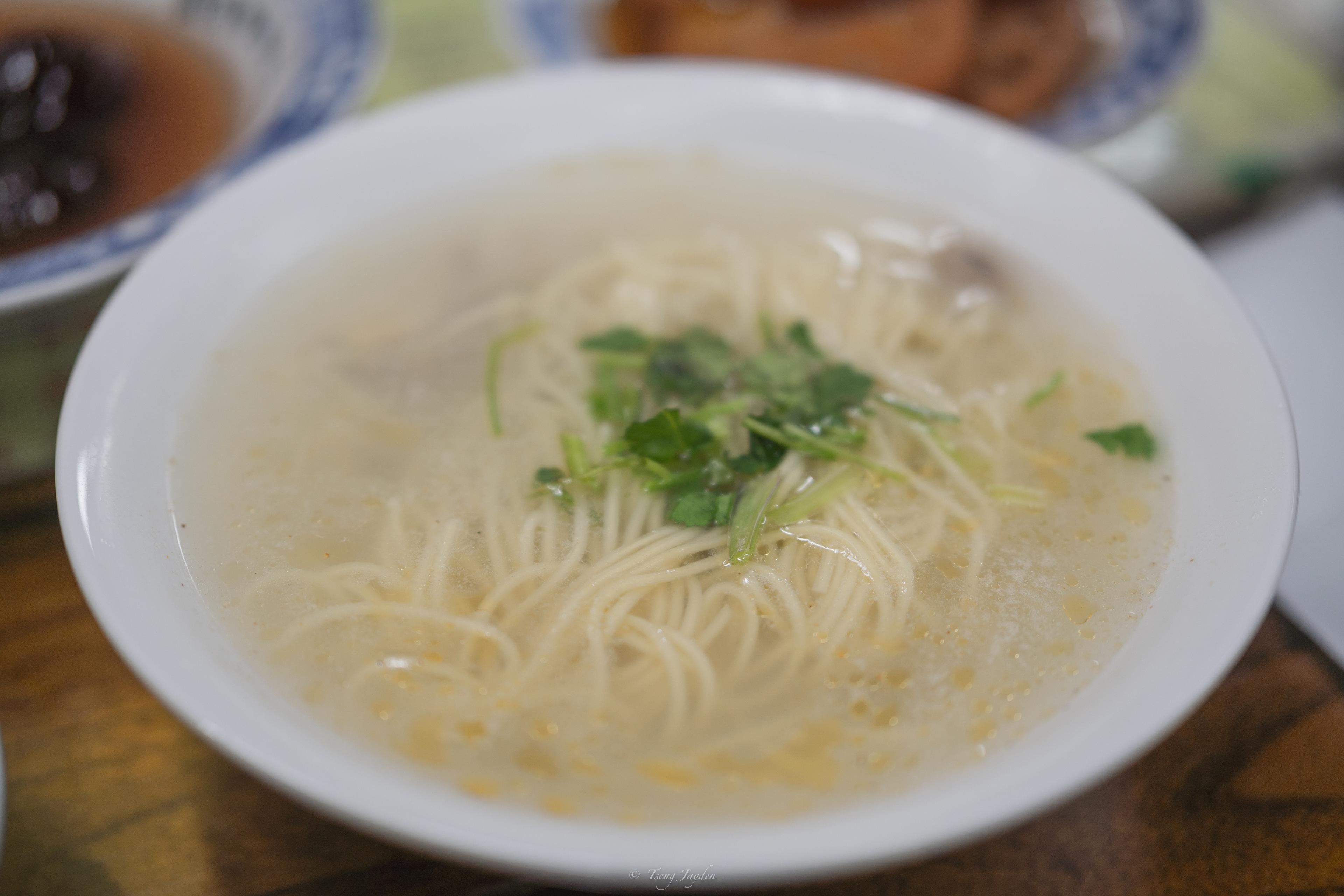 陽春麵 - 12 元